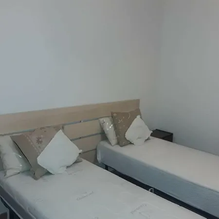 Апартаменты Via Genova 11 1 Альбенга